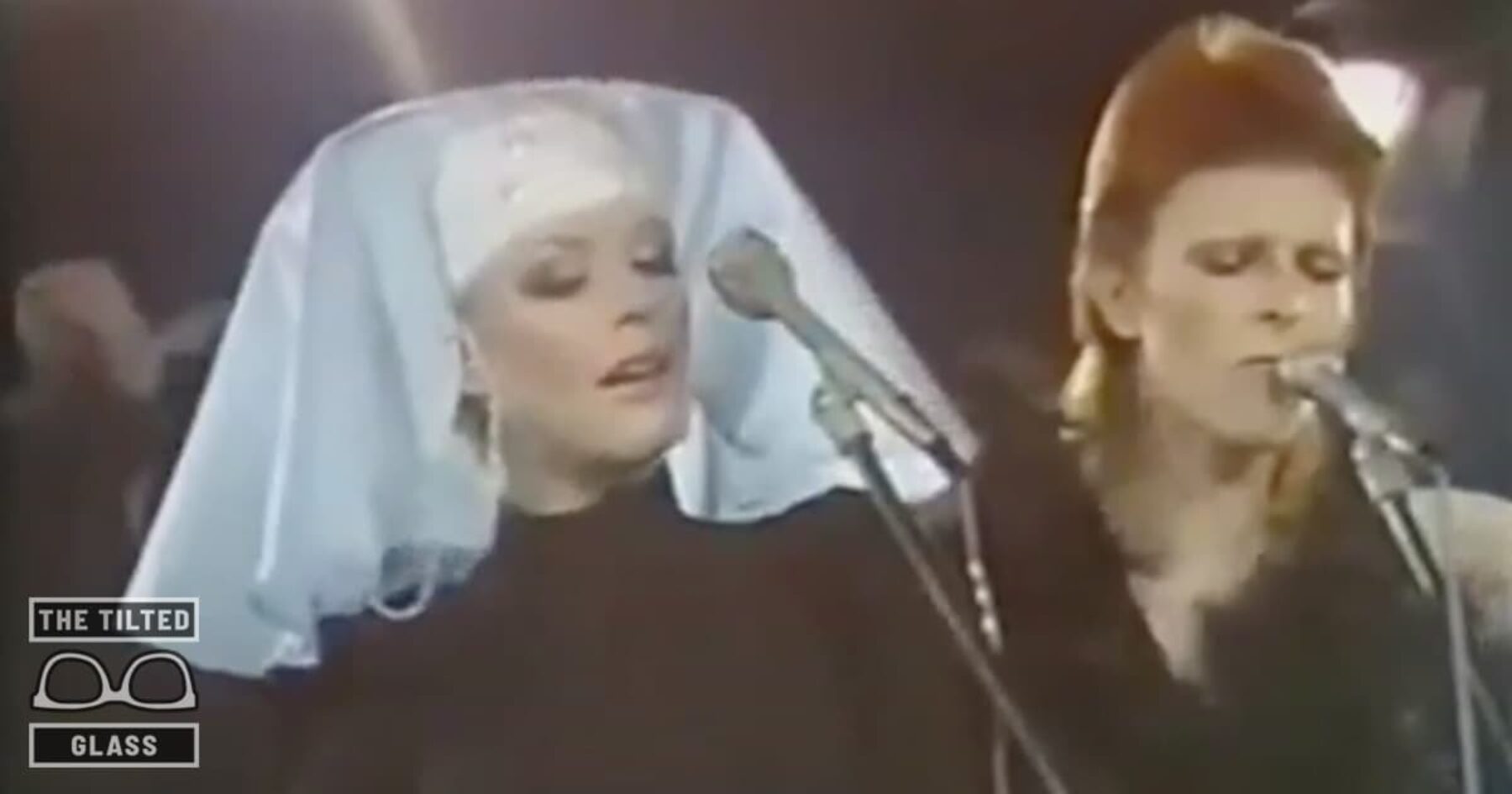 The Genius of David Bowie & Marianne Faithfull Singing “I Got You Babe”